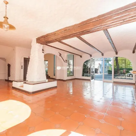 Residence El Palmar Da Colla شقة