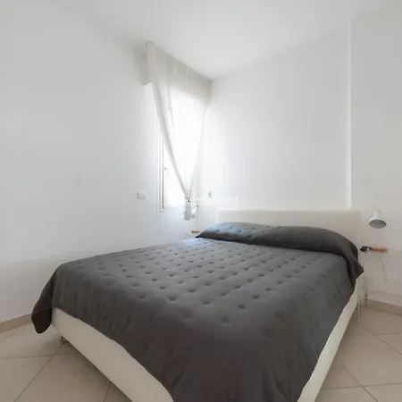 El Palmar Da Colla 아파트