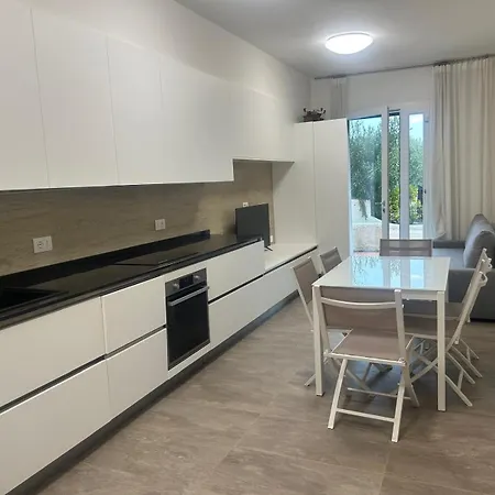 El Palmar Da Colla Apartamento *